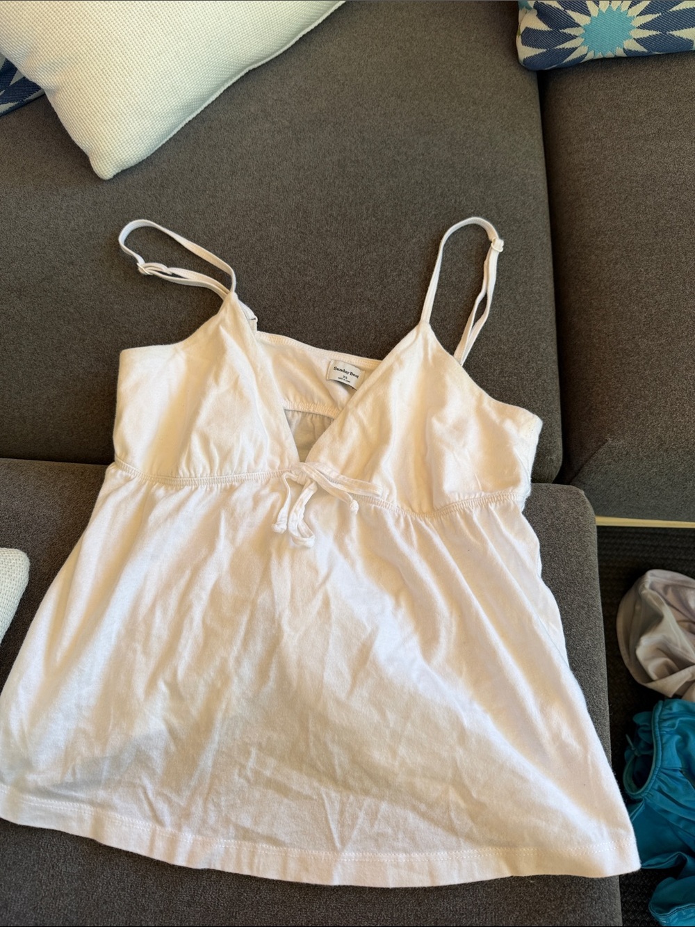 Aritzia White Cotton Tank Top with Adjustable Straps